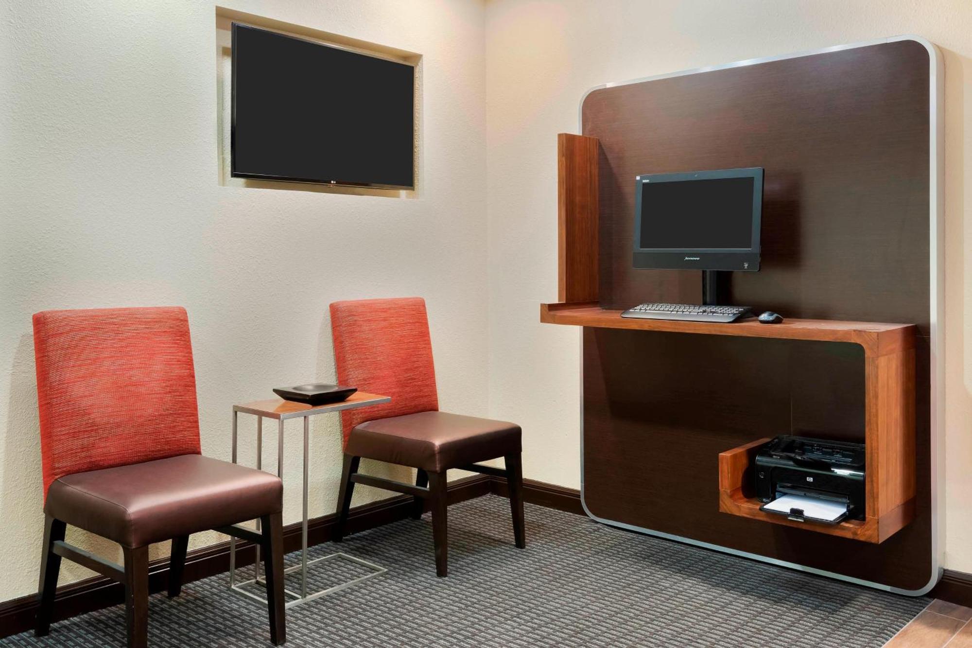 Towneplace Suites Savannah Midtown Buitenkant foto