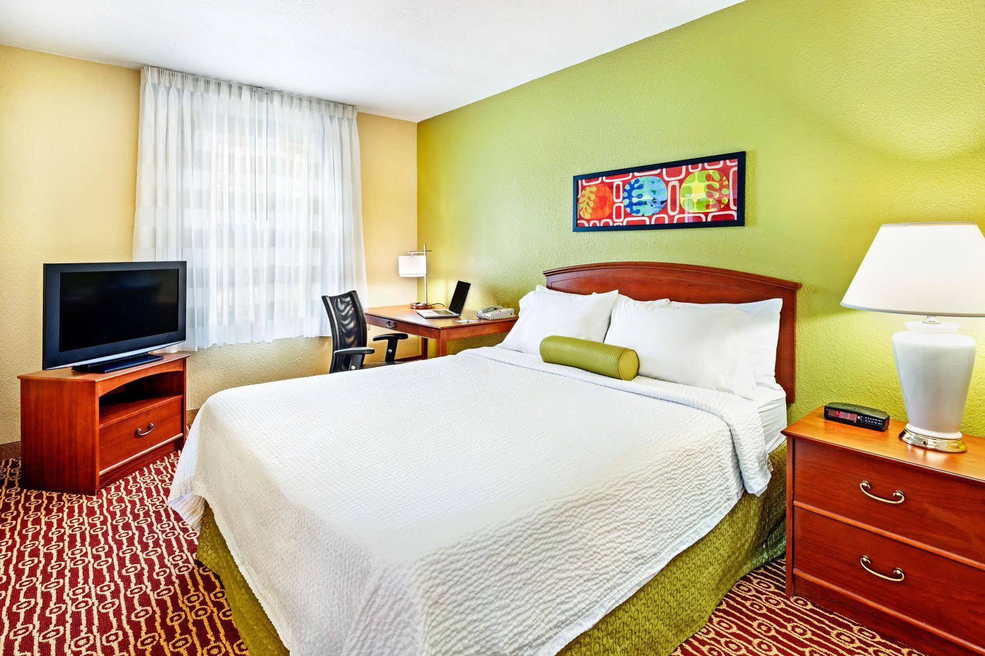 Towneplace Suites Savannah Midtown Buitenkant foto