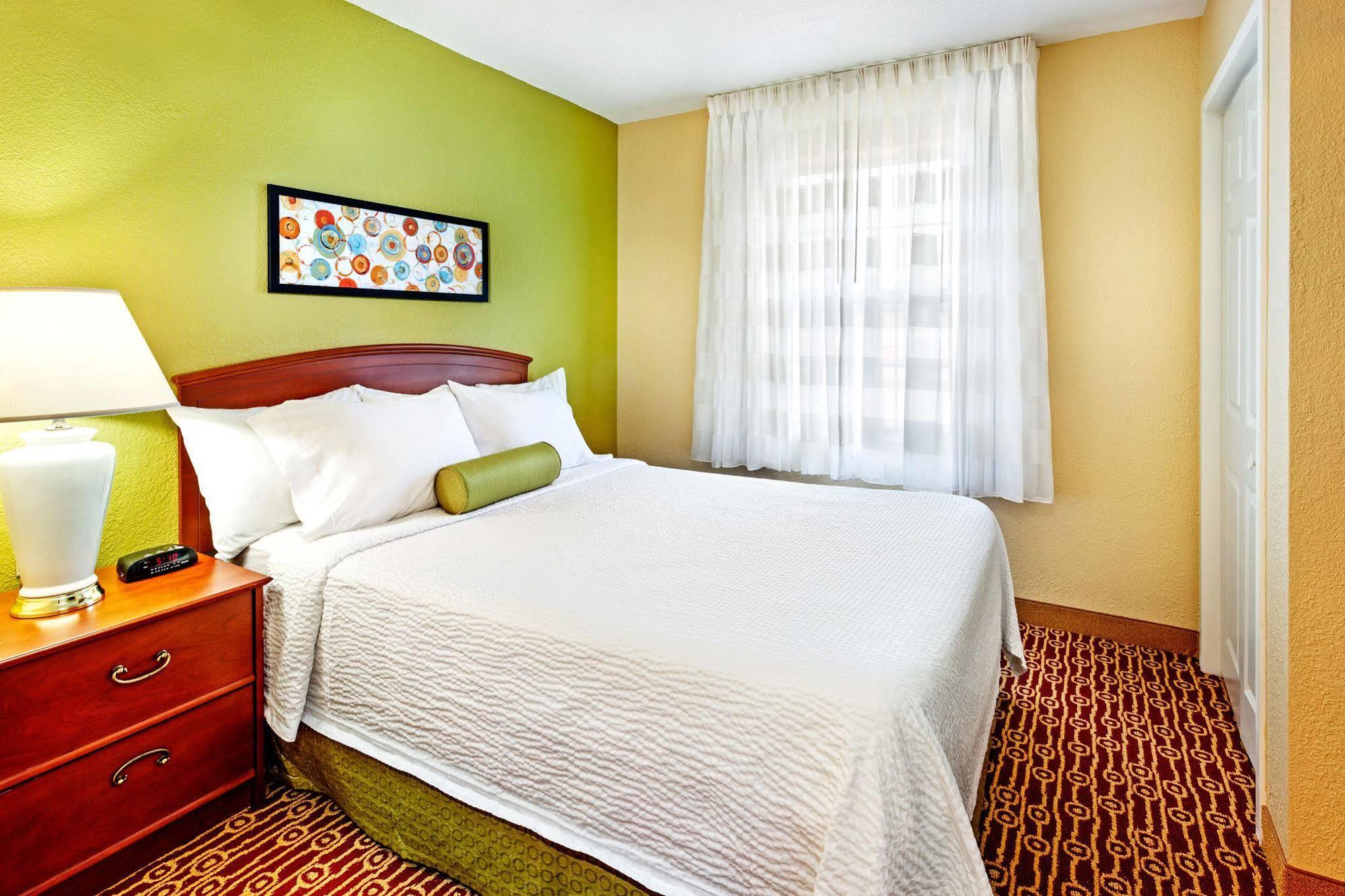 Towneplace Suites Savannah Midtown Buitenkant foto
